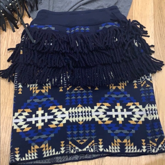 Knit skirt - Picture 2 of 3